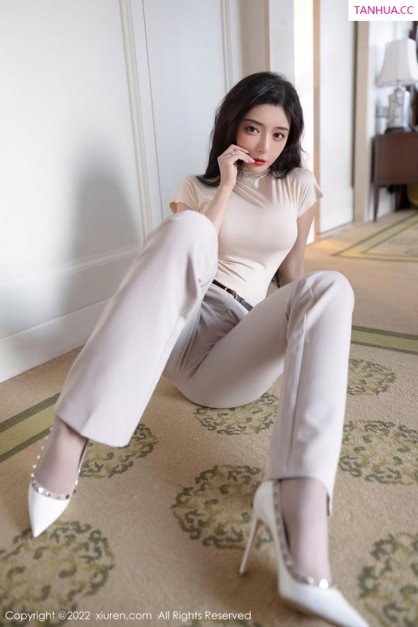王馨瑶  [XiuRen]高清写真图 2022.05.16 No.5015 王馨瑶yanni第48张图片